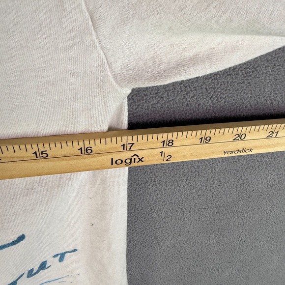 Post Malone Runaway Tour Graphic T Shirt Adult Small Rare Concert Merch Posty - Picture 9 of 11